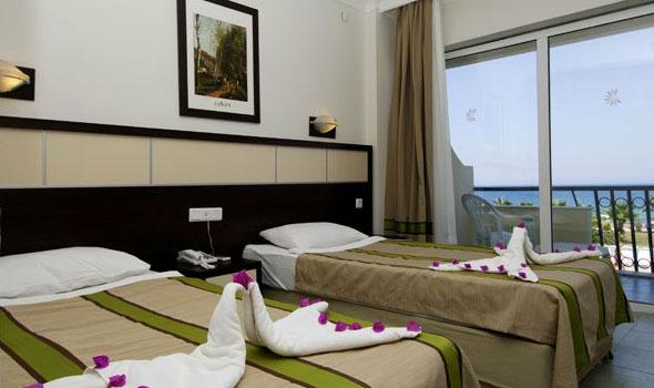 Aqua Bella Beach Hotel